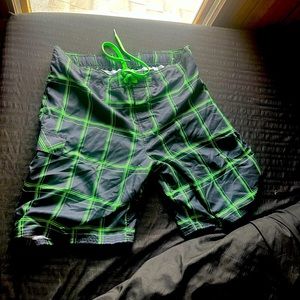 Black and Green Swim Trunks - XL